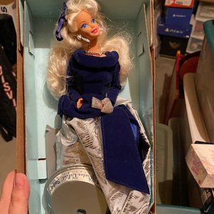 1995 Avon Winter Velvet Barbie
